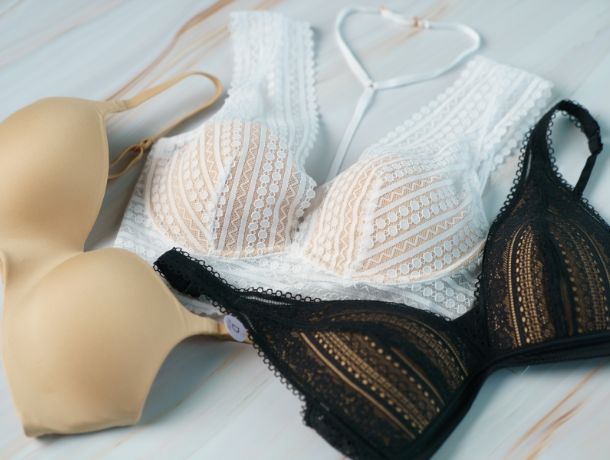 Découvrez notre sélection de soutiens gorges dans la boutique lingerie Lovely : confort, maintien et style pour toutes les tailles et toutes vos envies.