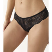 Culotte brésilienne noire sexy en dentelle, coupe échancrée et féminine, élégante et confortable pour sublimer la silhouette.