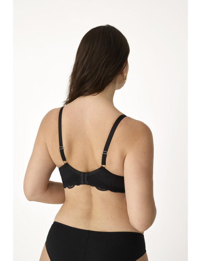 soutien-gorge-à-coques-grande-capacité-dentelle-noir(1)