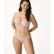 soutien-gorge-a-fine-coque-maintien-confort-rose-pastel