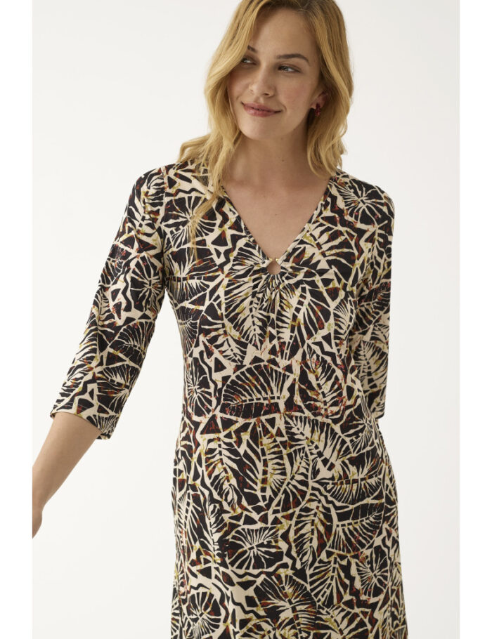 robe-de-plage-longue-a-manches-style-nomade (2)