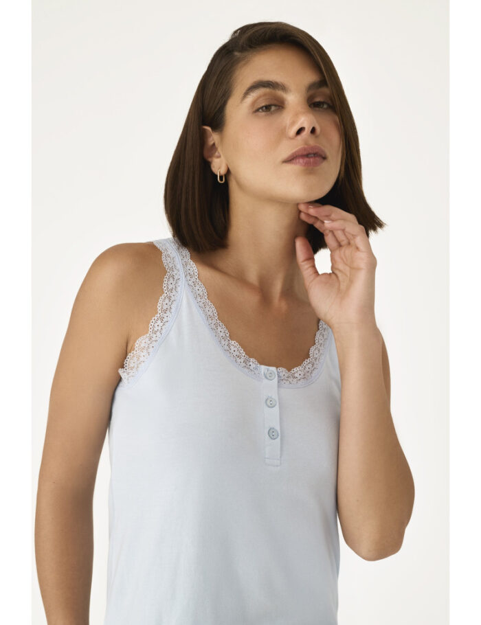 short-de-pyjama-avec-debardeur-bleu-ciel (1)