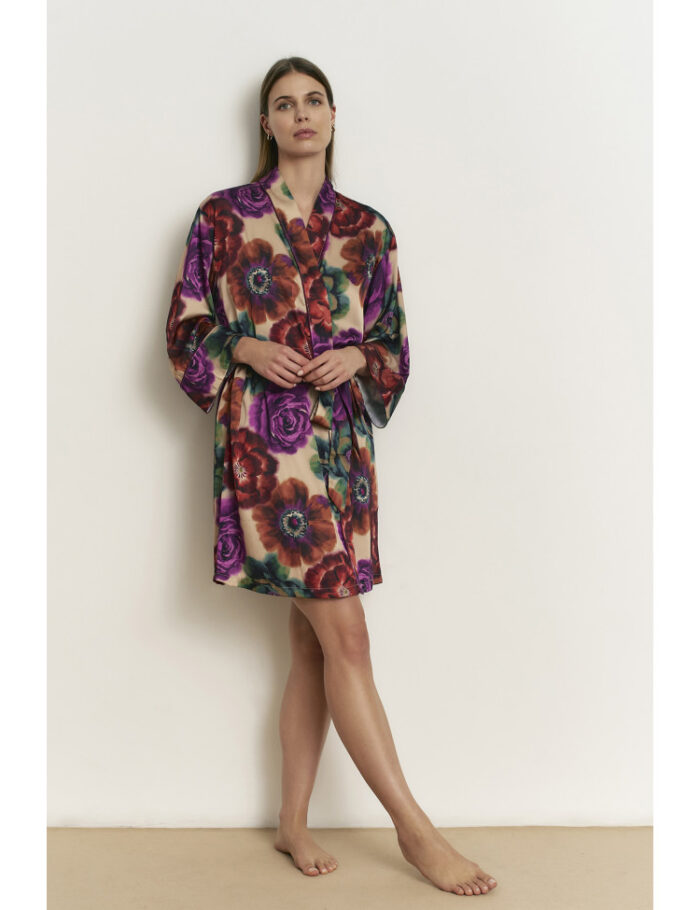 Peignoir-kimono-extensible-en-satin-Eclipse Peignoir-kimono-extensible-en-satin-Eclipse