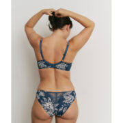 bikini-floral-blanc-et-bleu (1)
